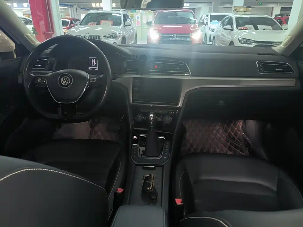 Volkswagen Lamando — миниатюра 10