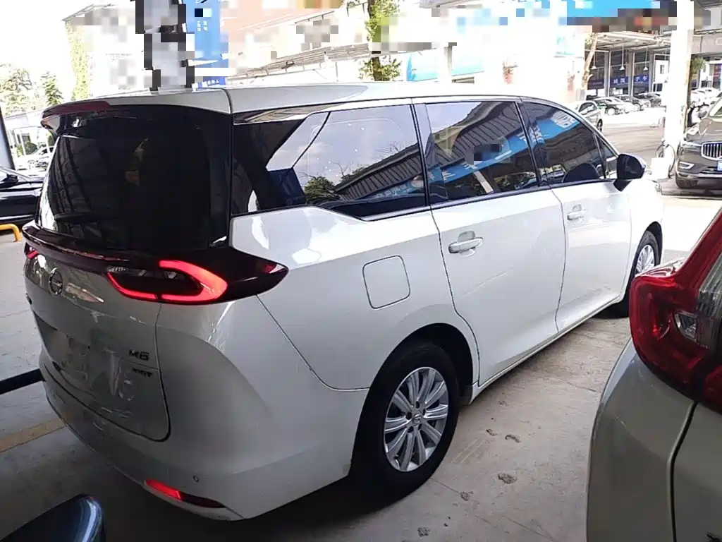 GAC Motor Trumpchi M6 — миниатюра 7