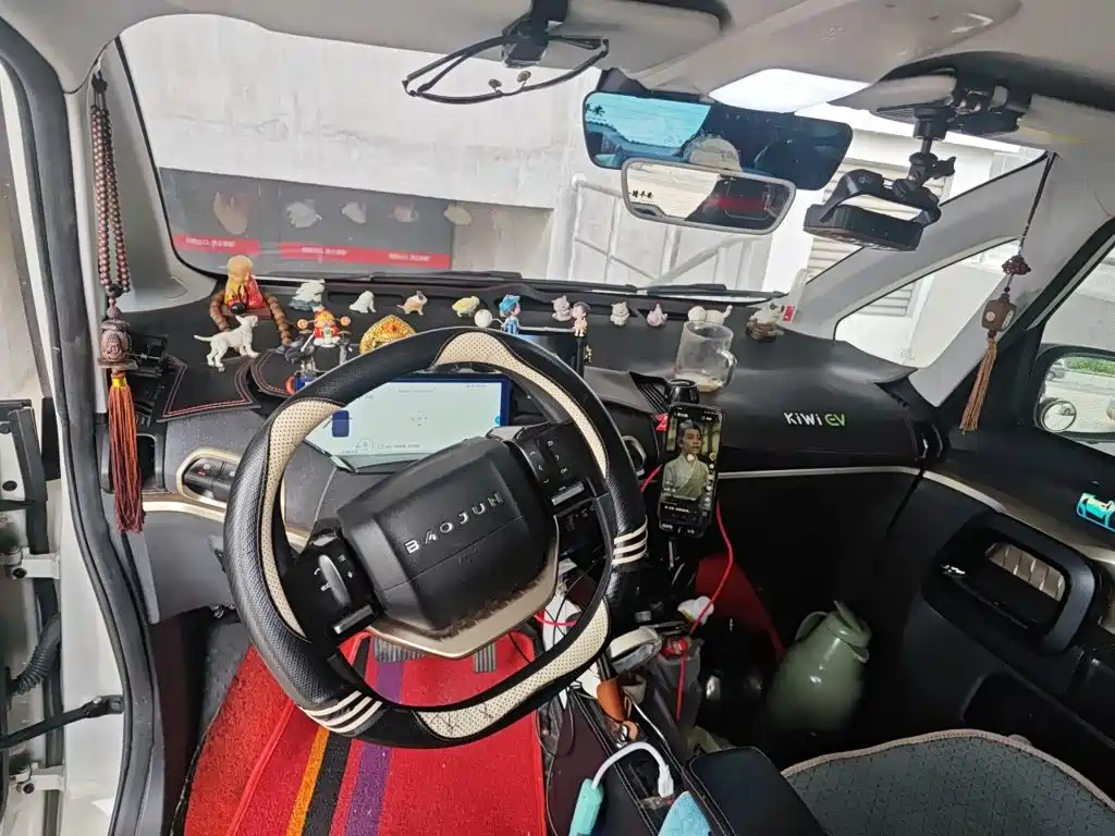 Baojun KiWi EV — миниатюра 9