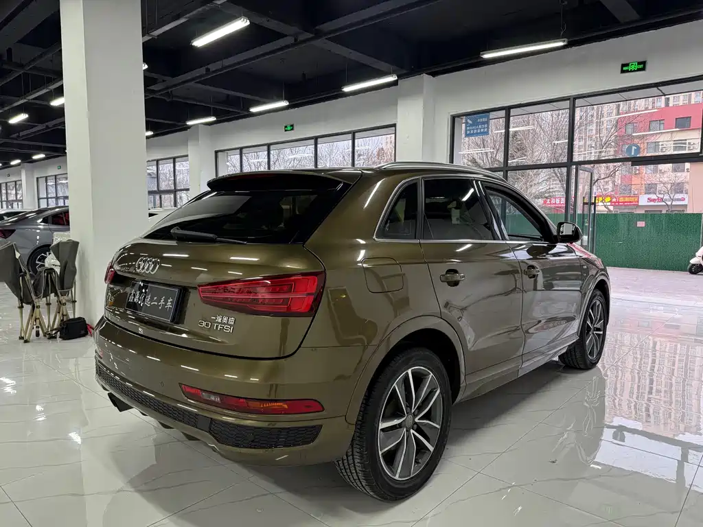 Audi Q3 — миниатюра 9