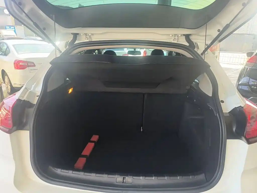 Citroen C3-XR — миниатюра 19