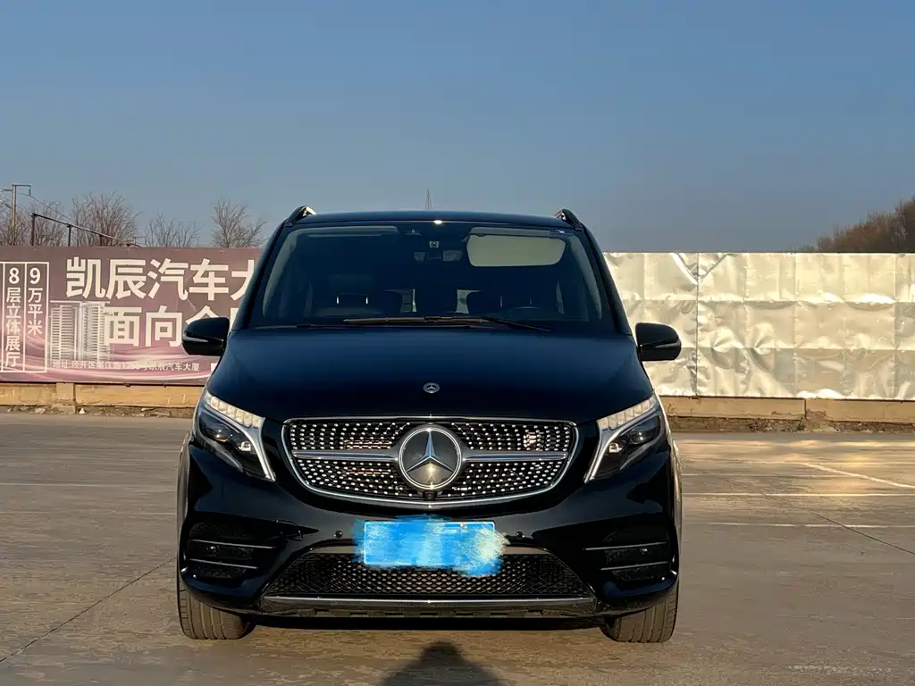 MERCEDES-BENZ V CLASS