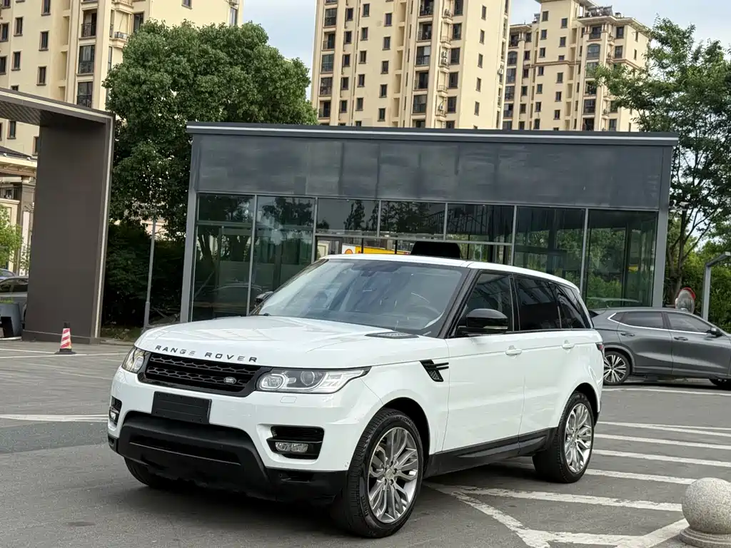 Купить Land Rover Sport