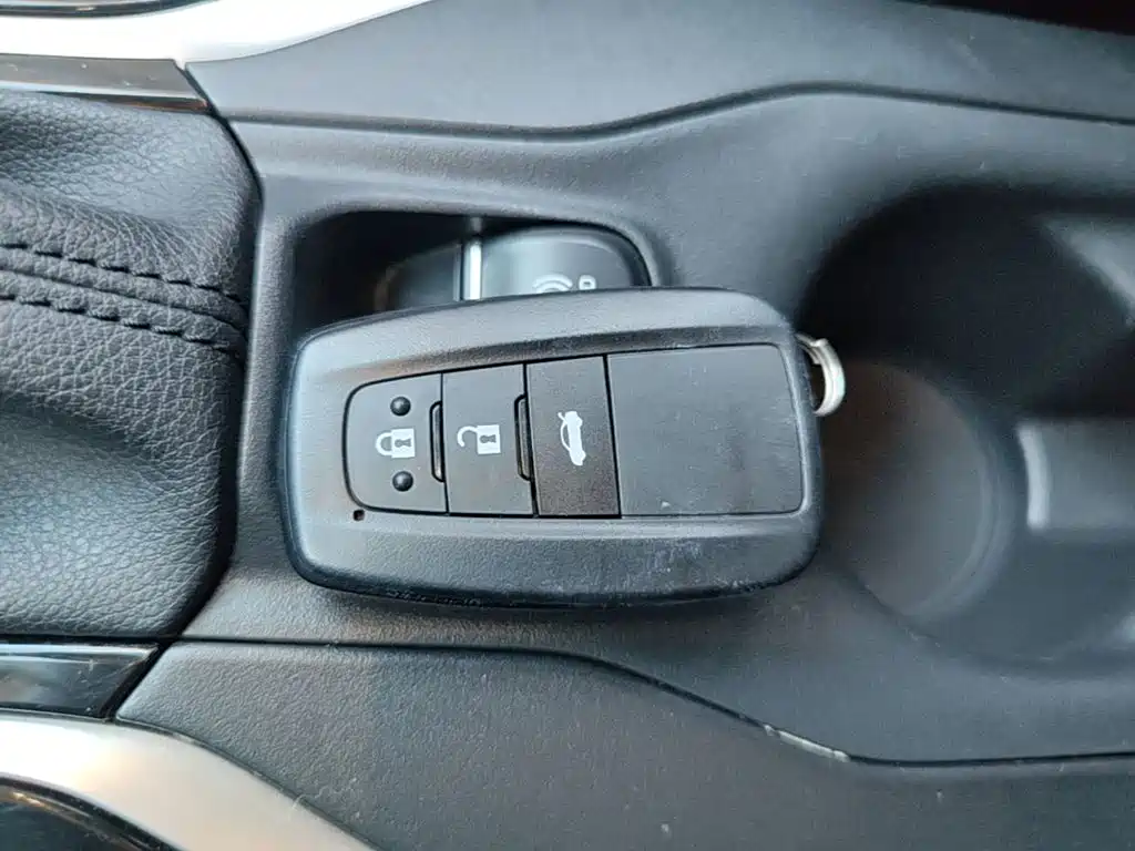Toyota Allion — миниатюра 9