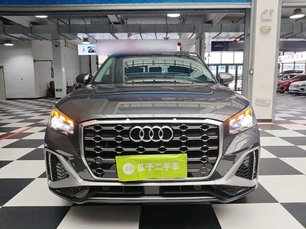 Audi Q2L — миниатюра 3