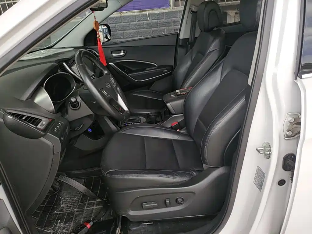 Hyundai Santa Fe — миниатюра 15