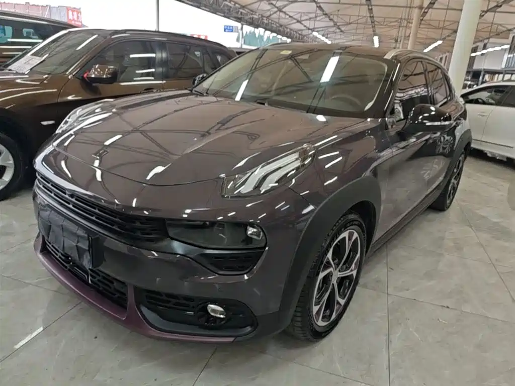 Купить Lynk & Co 02