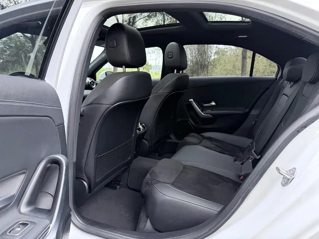 MERCEDES-BENZ A CLASS