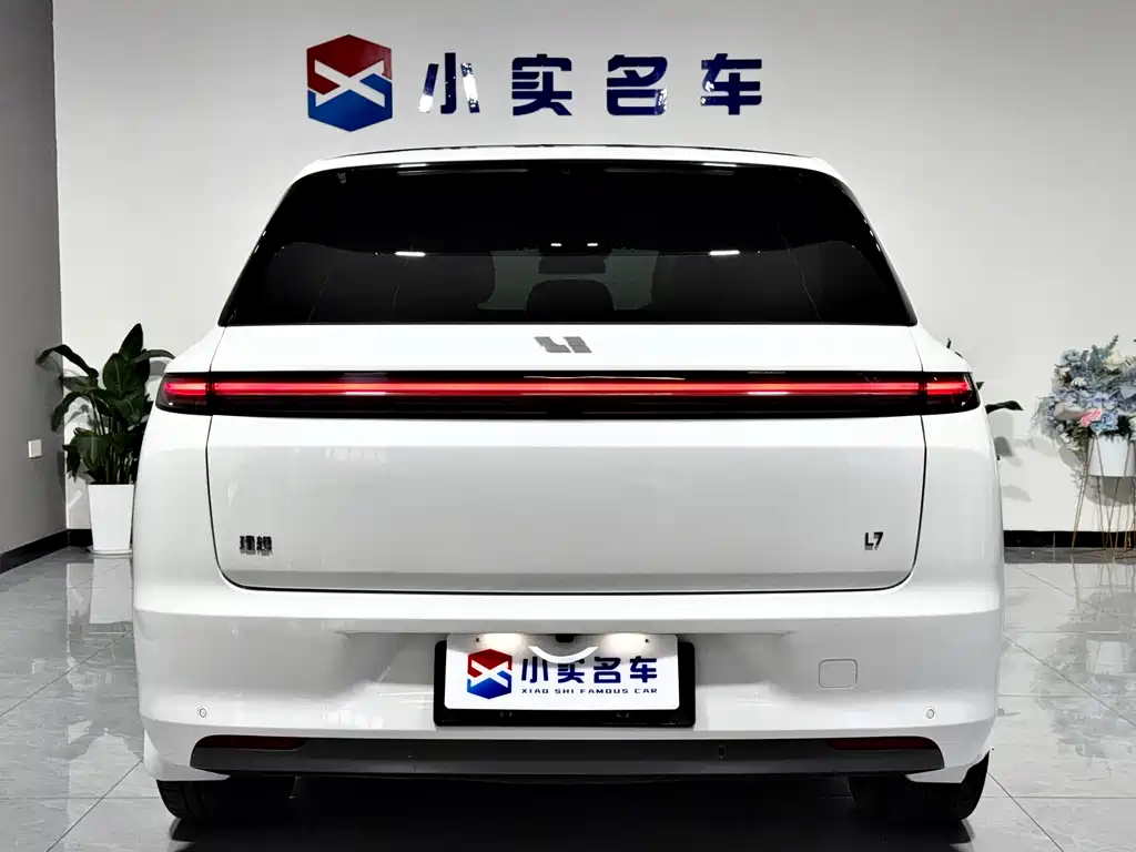 Li Auto IDEAL L7