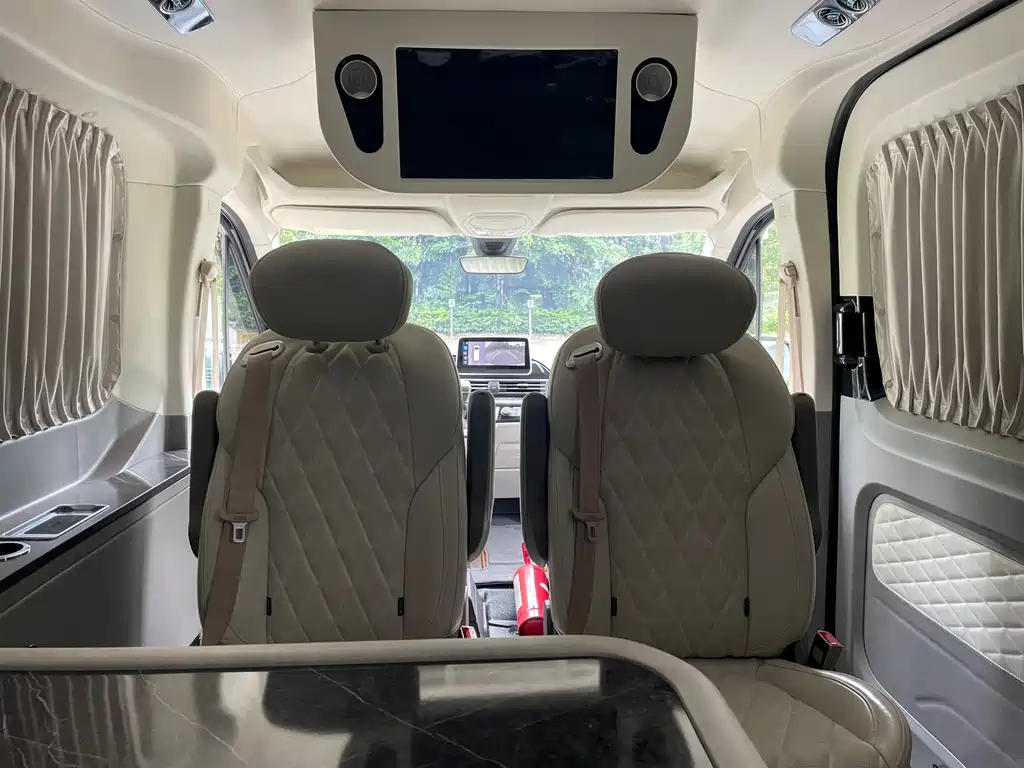 Maxus V90 — миниатюра 19