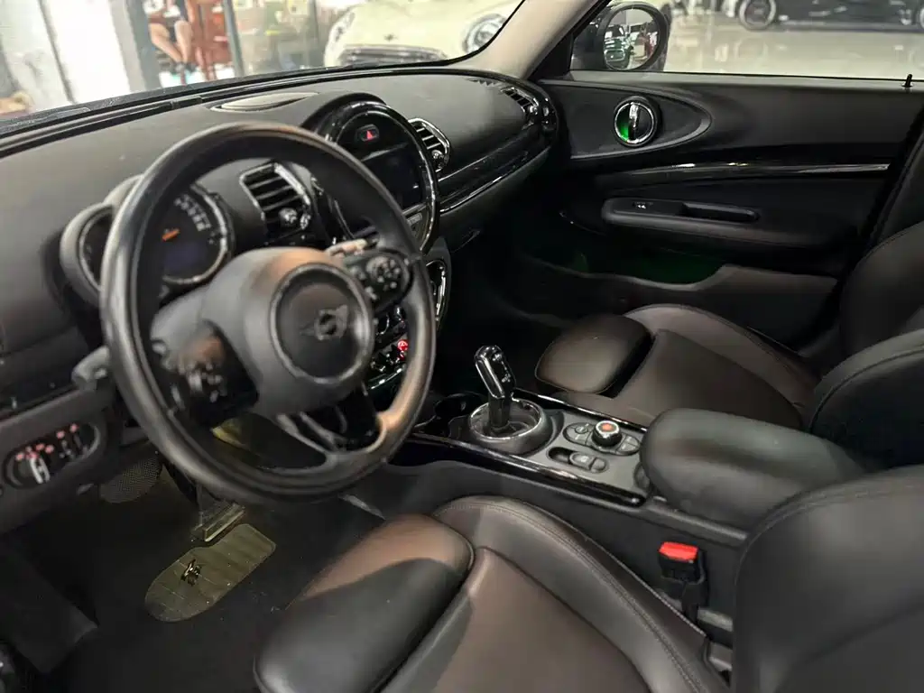 MINI Mini Clubman — миниатюра 7