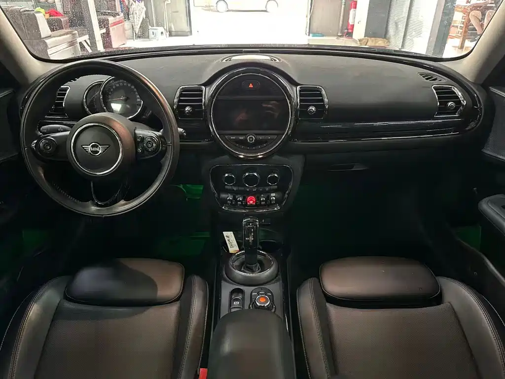 MINI Mini Clubman — миниатюра 11