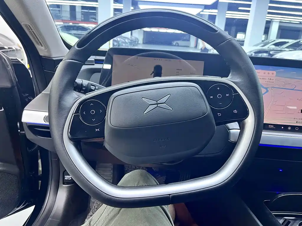 XPeng P7 — миниатюра 5