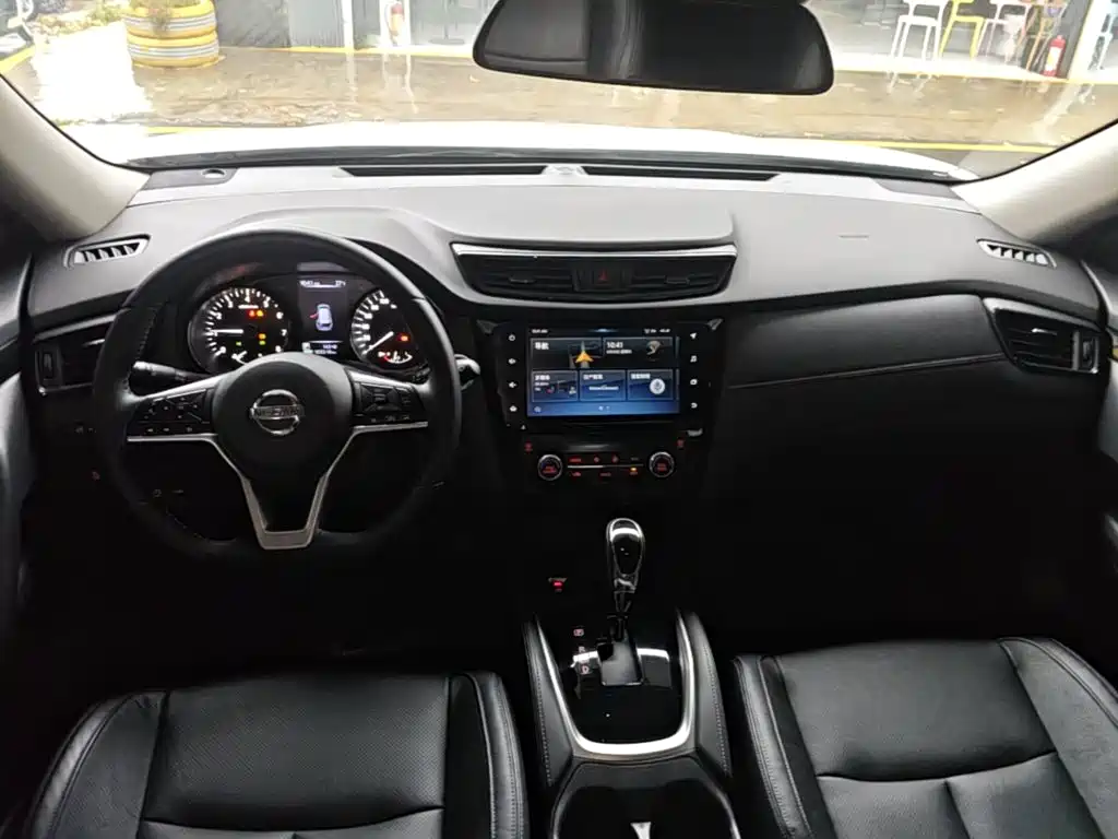 Nissan X-Trail — миниатюра 10