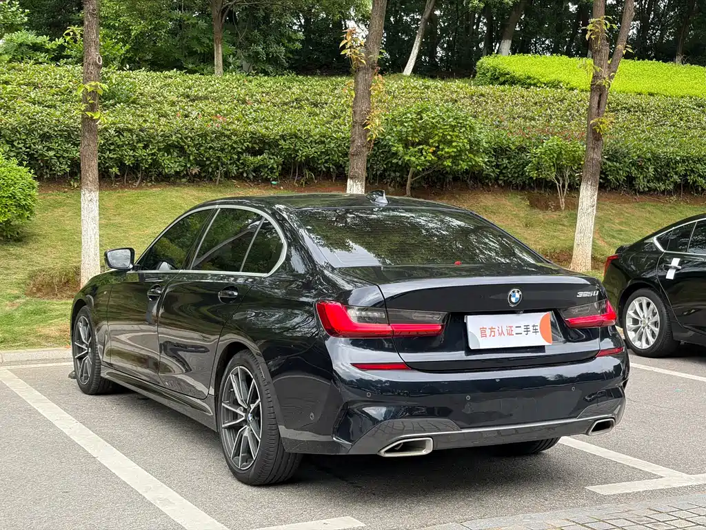 BMW 3 Series — миниатюра 17