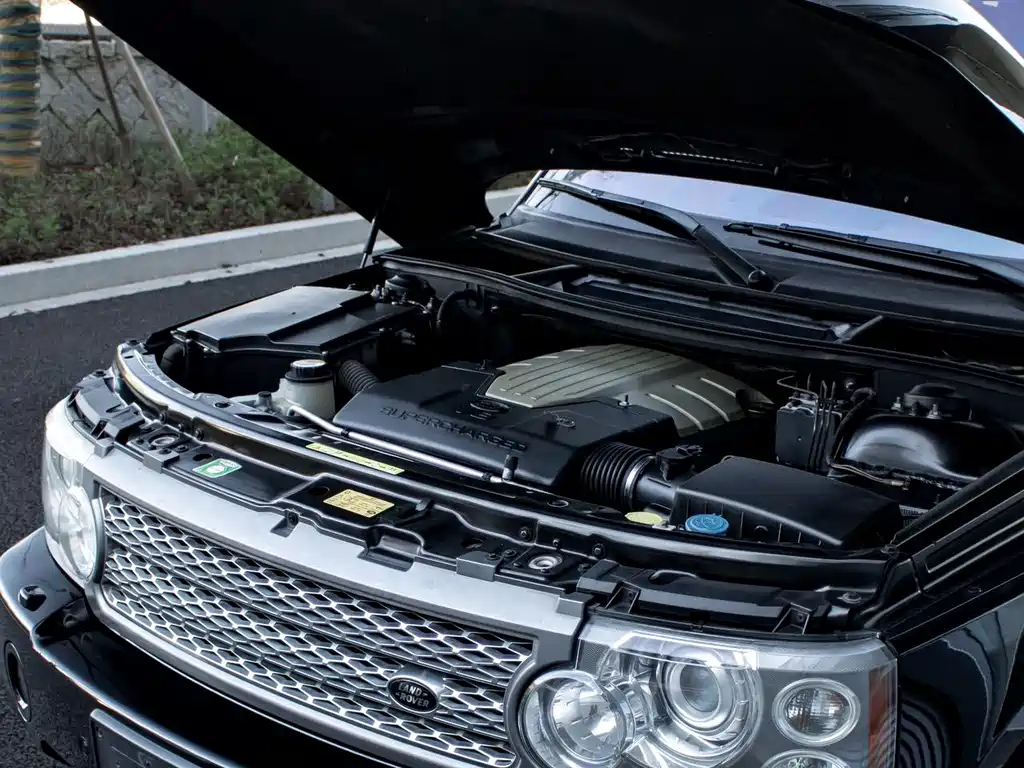 Land Rover Range Rover — миниатюра 10