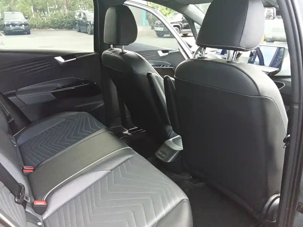 Volkswagen ID.3 — миниатюра 10