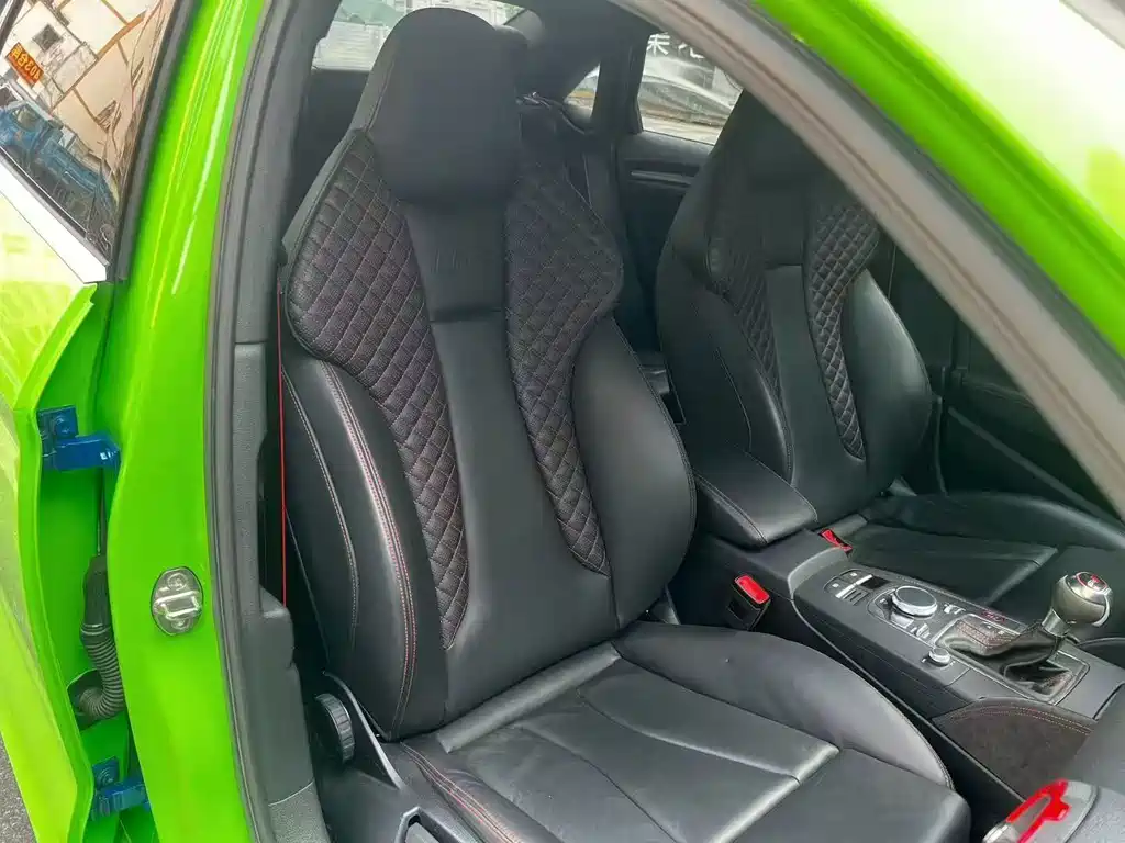 Audi RS 3 — миниатюра 6