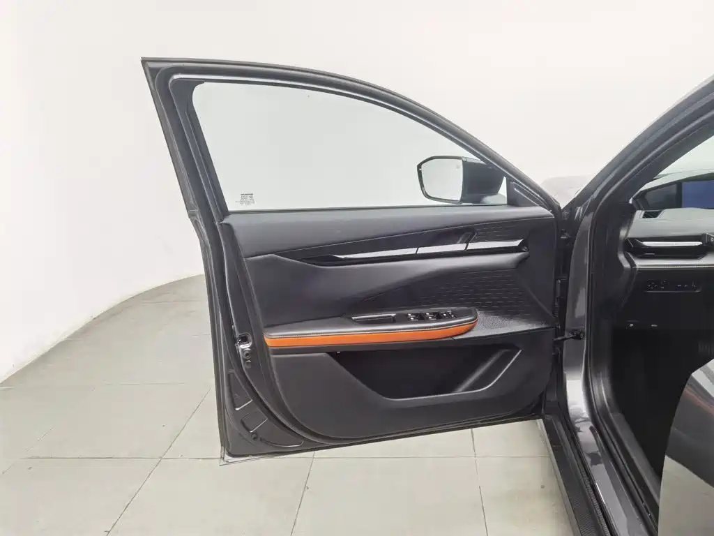 Changan UNI-V — миниатюра 8