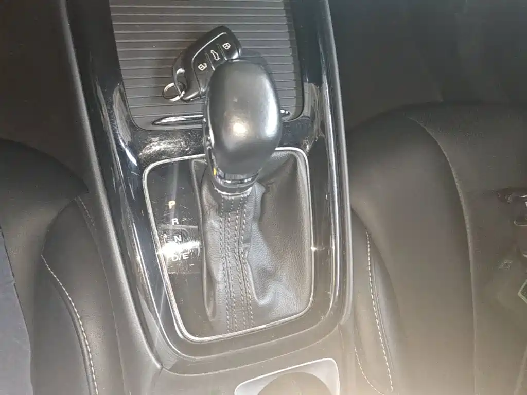 Roewe i5 — миниатюра 14