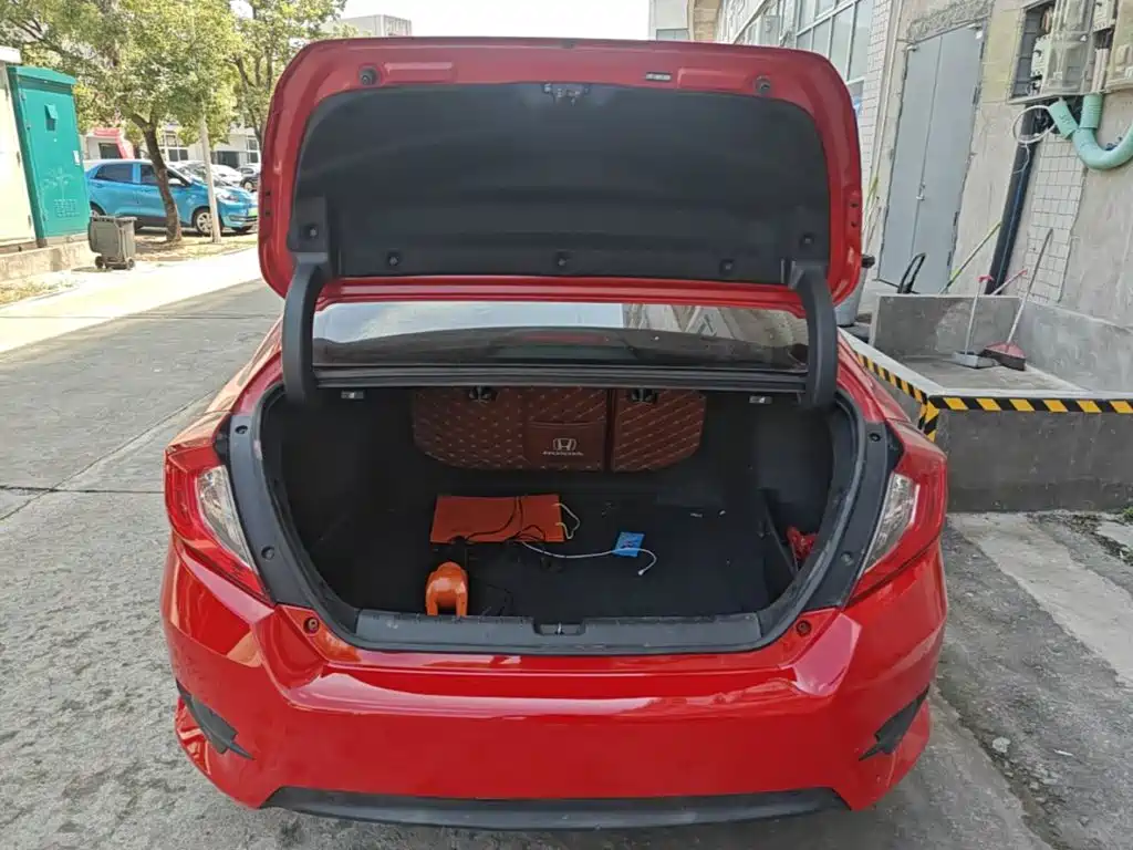 Honda Civic — миниатюра 19
