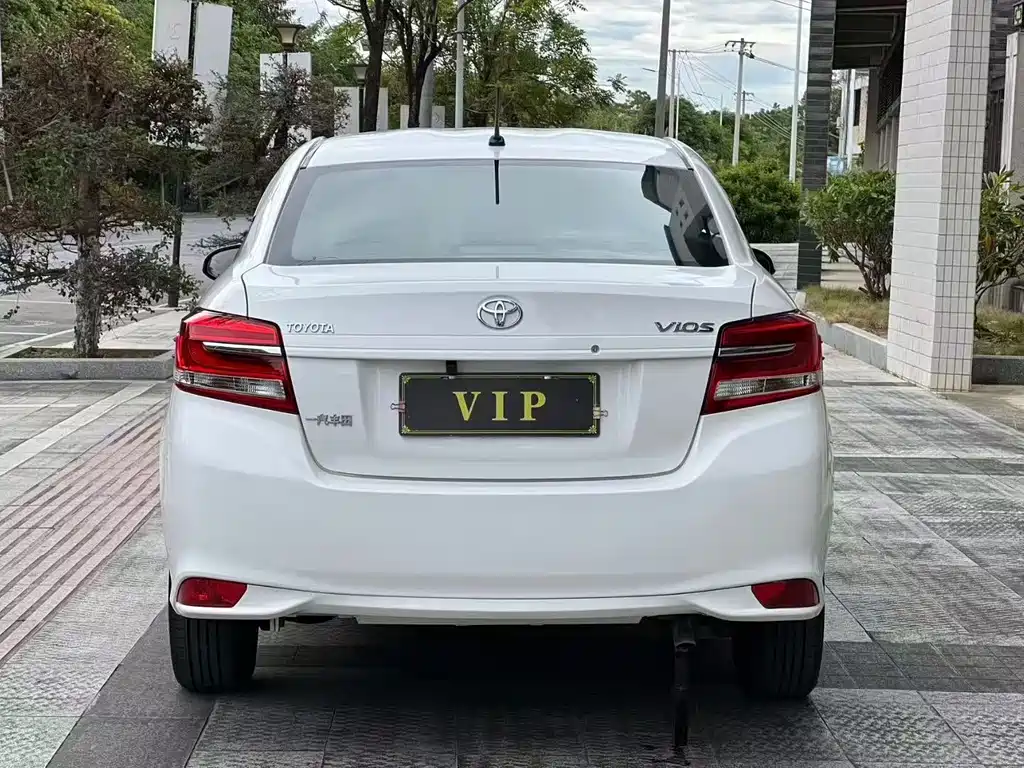 TOYOTA VIOS