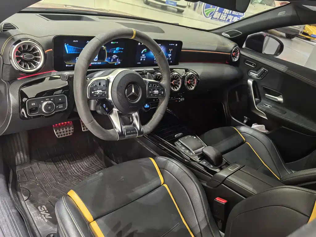 Mercedes-Benz CLA AMG — миниатюра 7