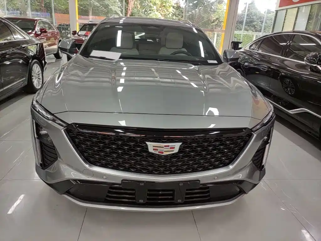 Cadillac GT4 — миниатюра 3