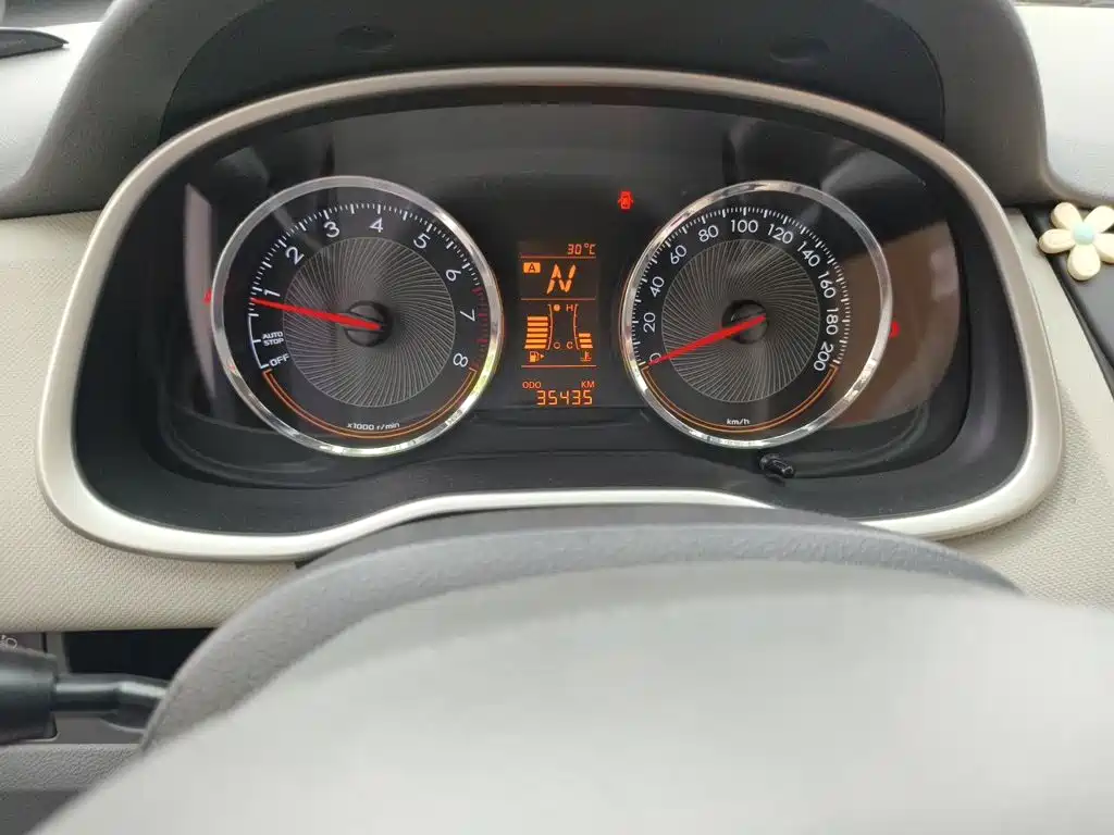 Chevrolet Sail — миниатюра 5