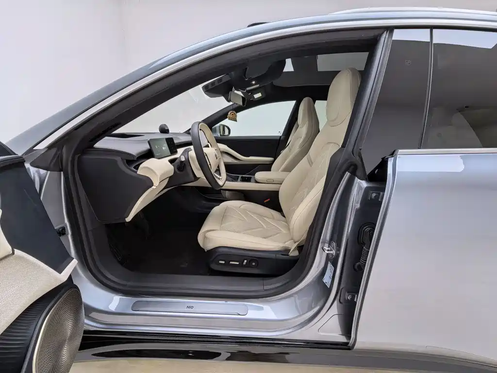NIO ET5T — миниатюра 4
