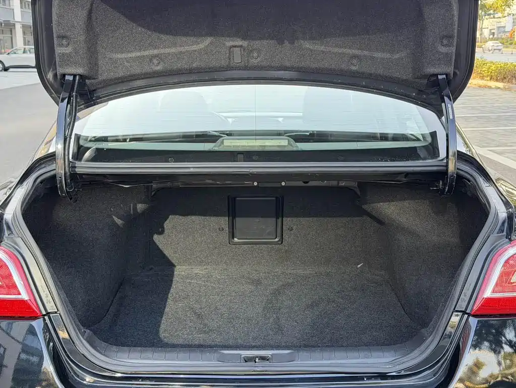 Nissan Teana — миниатюра 15