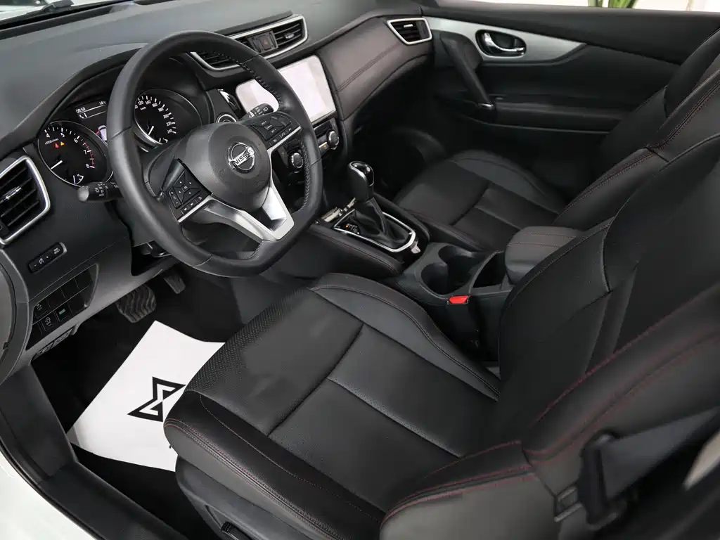 Nissan Qashqai — миниатюра 6