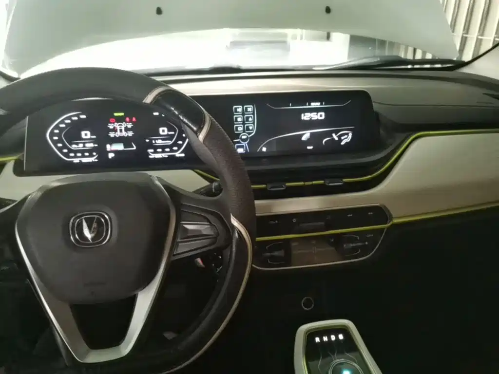 Changan Benben E-Star — миниатюра 5