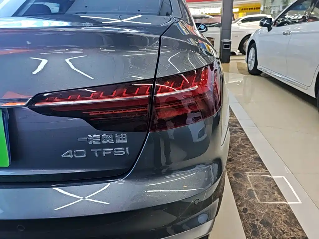 Audi A4L — миниатюра 8