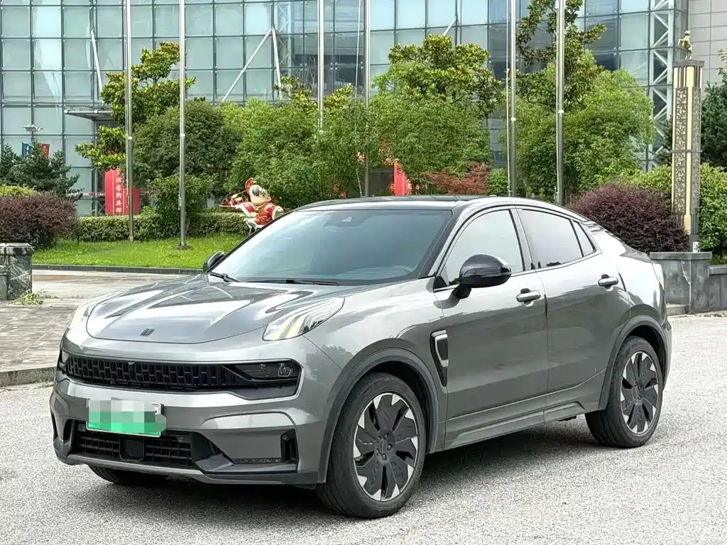 Lynk & Co 05 EM-P