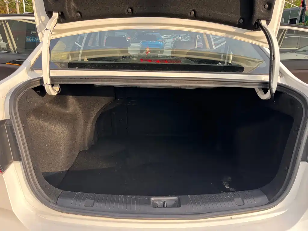 Changan Eado DT 1.6L Manual Premium Enjoy Type China VI, фото 16