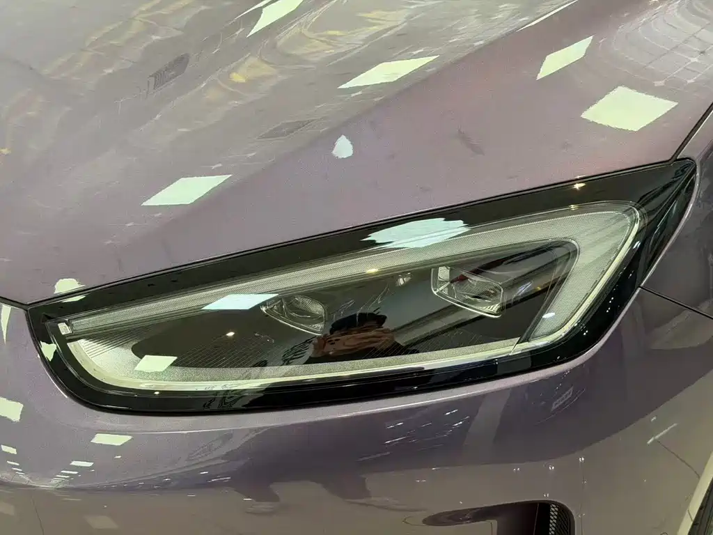 AITO ASK THE WORLD M5