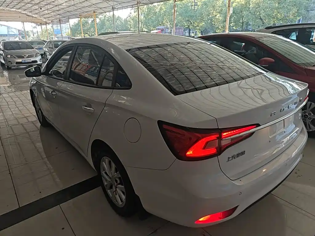 Roewe i5 — миниатюра 5