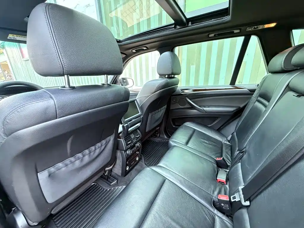 BMW X5 (Import) — миниатюра 8