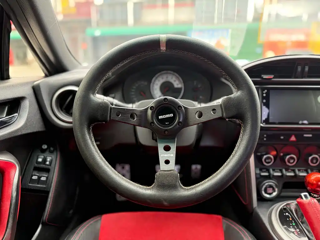 Toyota 86 — миниатюра 8