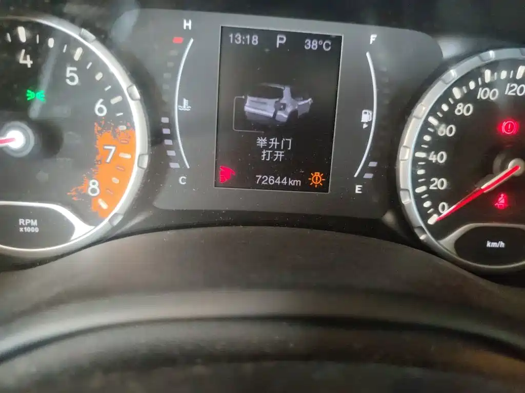 Jeep Renegade — миниатюра 6