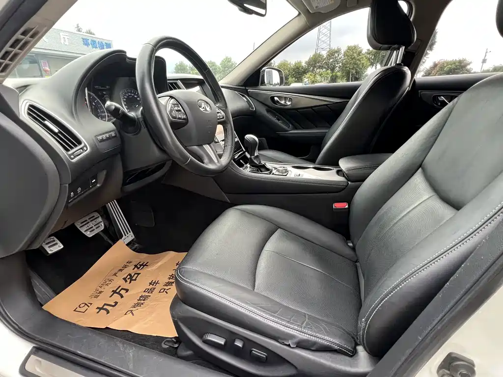 Infiniti Q50L — миниатюра 6