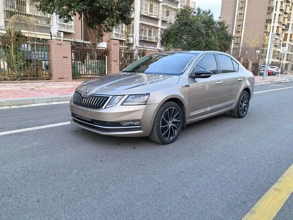 SKODA OCTAVIA