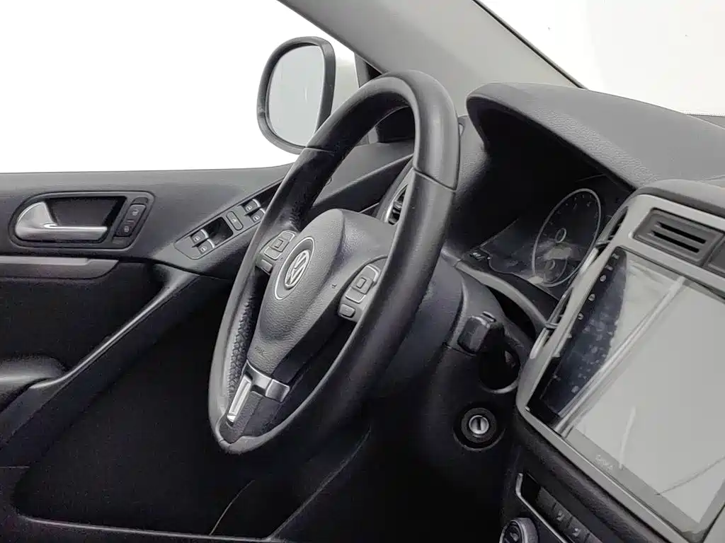 Volkswagen Tiguan — миниатюра 22