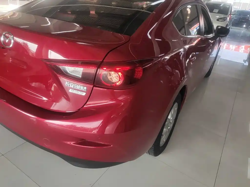 Mazda 3 Axela — миниатюра 8