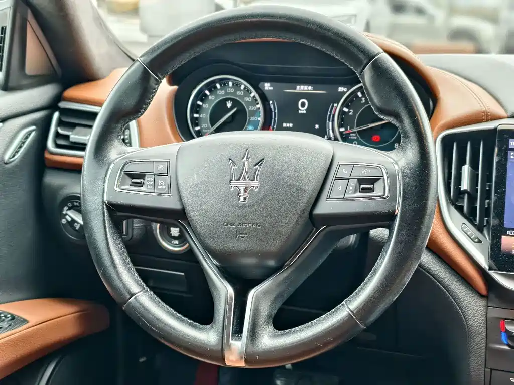 Maserati Ghibli — миниатюра 10