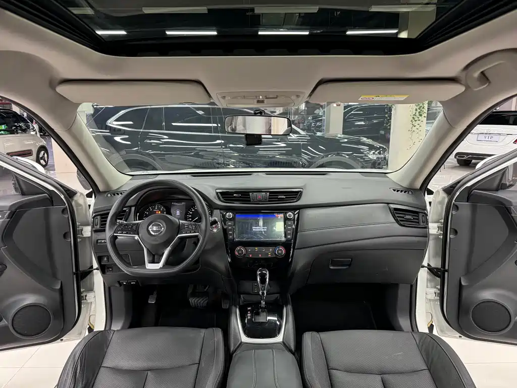 Nissan X-Trail — миниатюра 16