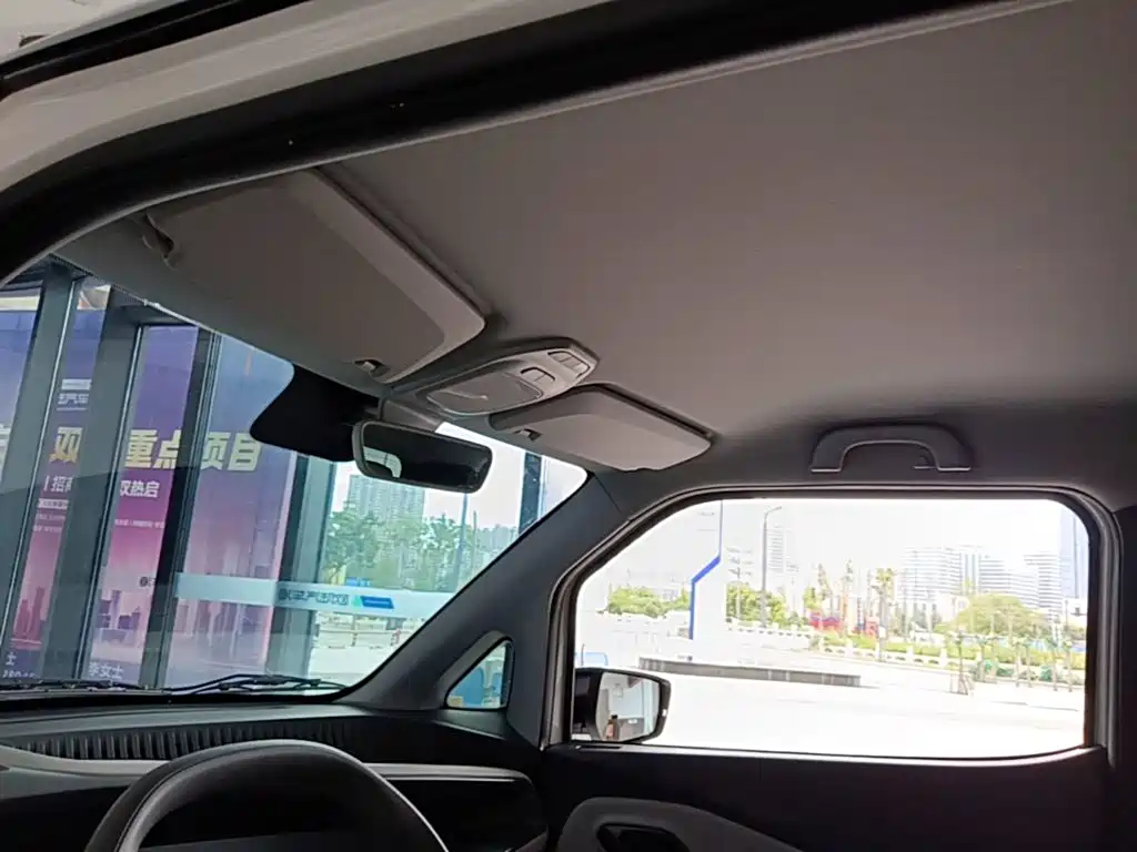 Wuling Nano EV — миниатюра 18