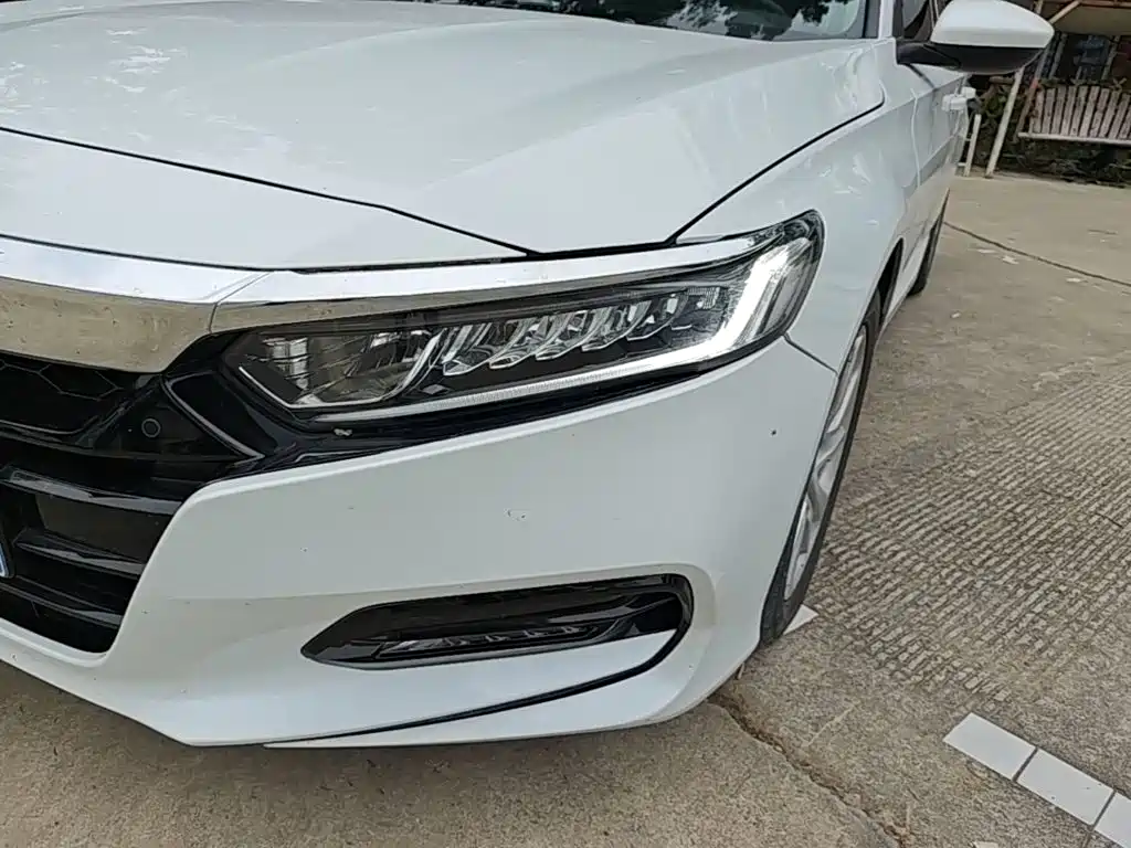 Honda Accord — миниатюра 24