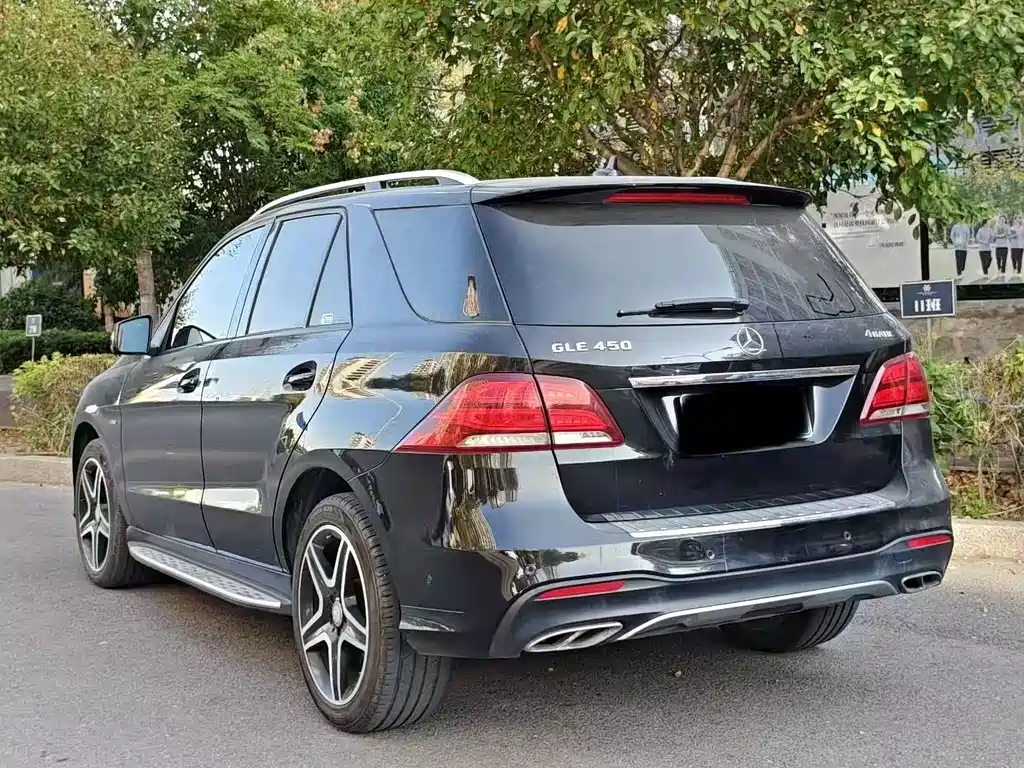 Mercedes-Benz GLE (Import) — миниатюра 3